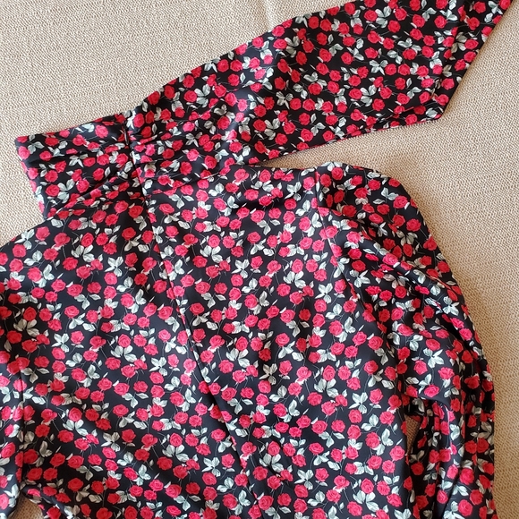 🎈2/$50 Zara Rose Peplum Blouse - Picture 9 of 16